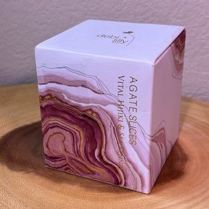 Debi Lilly Agate Slices Candle